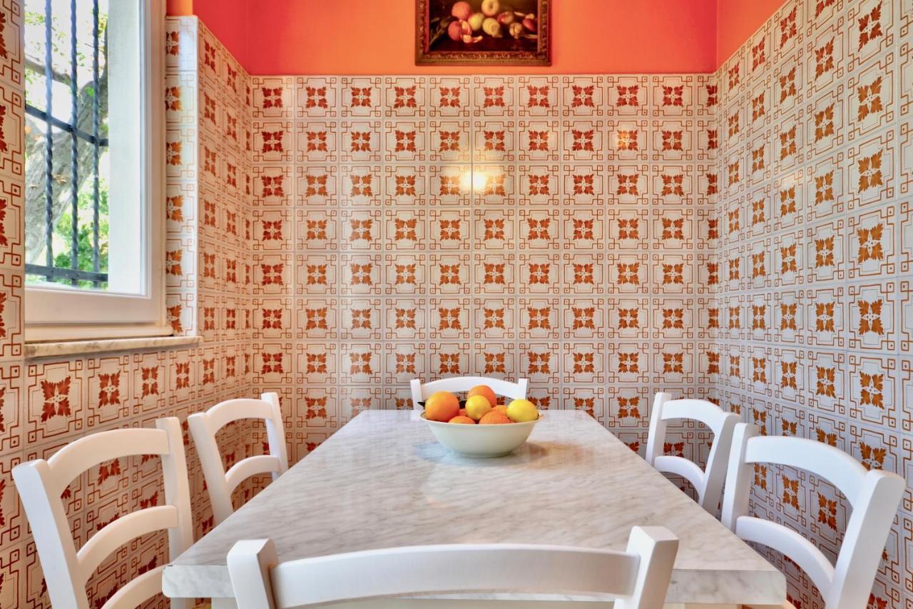 Villa Riviera Rapallo - 5 Min Walking From Beach エクステリア 写真